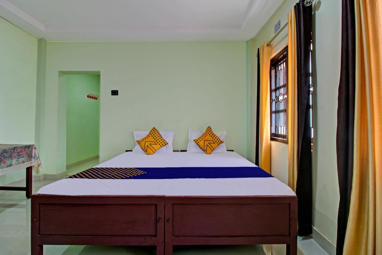 Spot On 73862 Jaya Tourist Home فاركَالا المظهر الخارجي الصورة