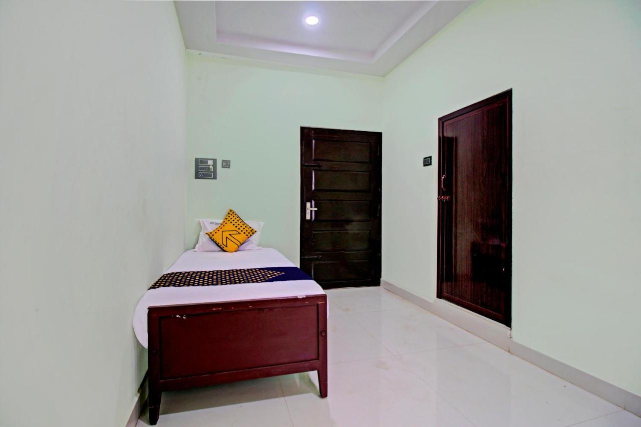 Spot On 73862 Jaya Tourist Home فاركَالا المظهر الخارجي الصورة